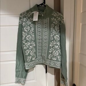 Very J Sage Green and Cream Zip-Up Nordic Sweater